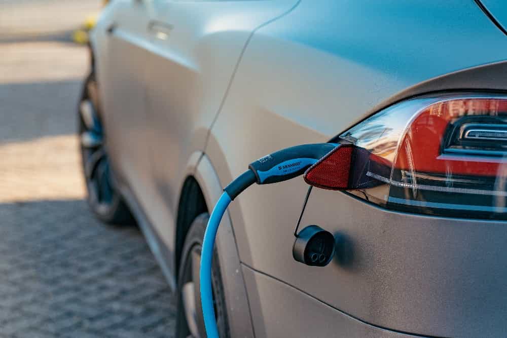 charging vehicle